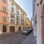 Parrot House - Casa In Centro A Parma