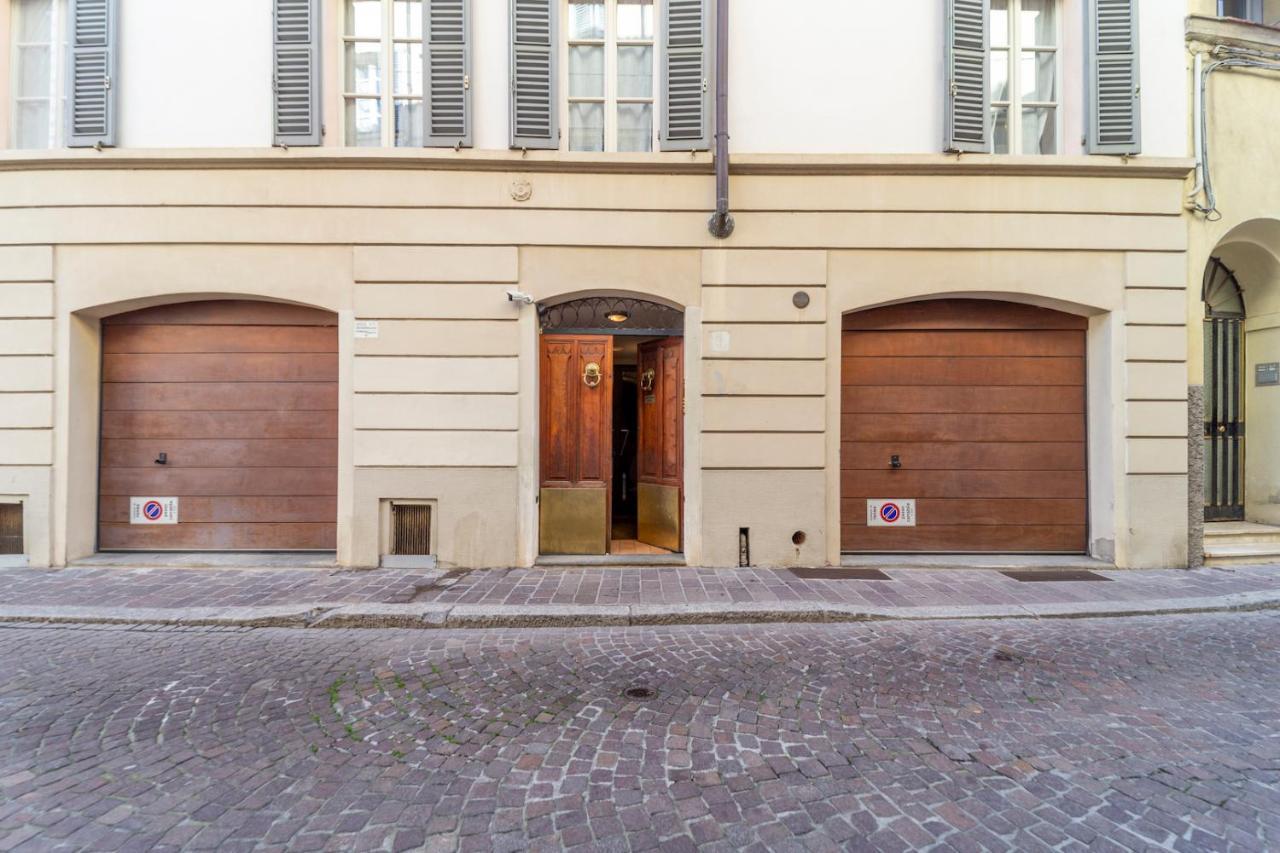 Parrot House - Casa In Centro A Apartment Parma